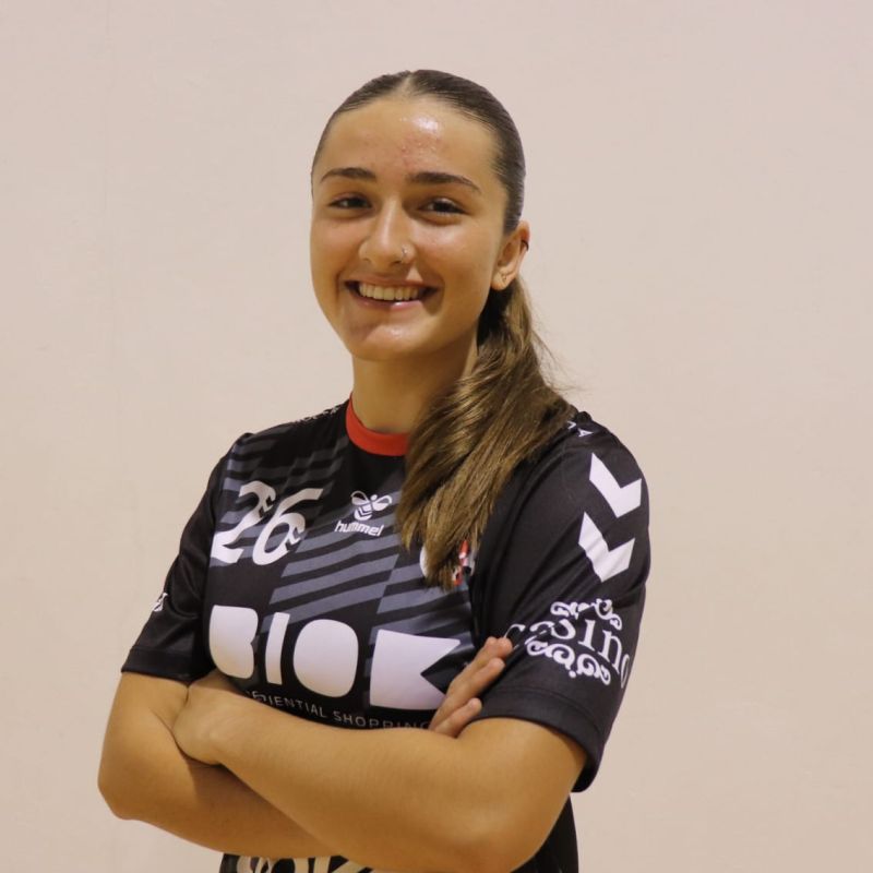 NAROA IPARRAGIRRE MEOKI