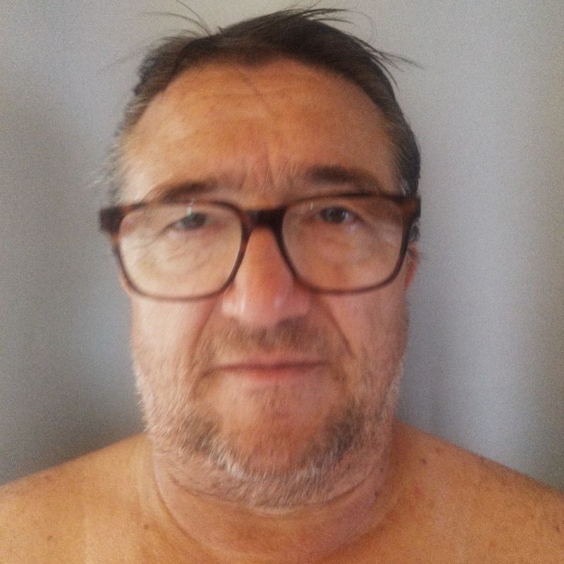 TOMAS MANRIQUE ABAD