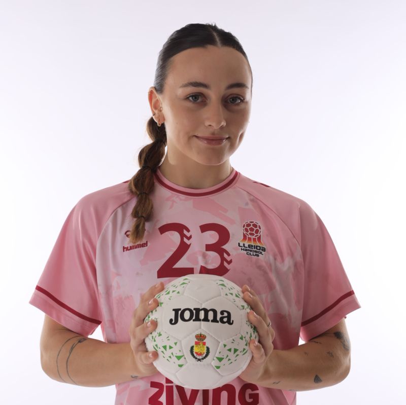 VALENTINA BASTARRICA FALCON